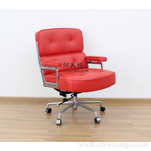 Chalres Ray Eames Exclusive Office Chair Lobby